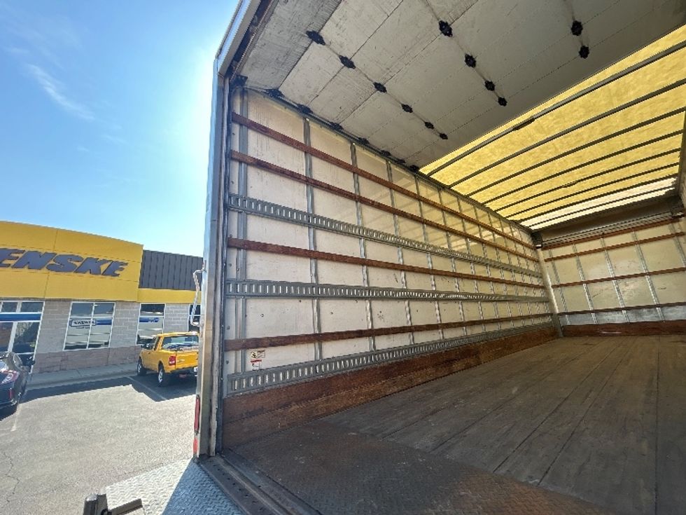 Medium Duty Box Truck-Light and Medium Duty Trucks-Freightliner-2022-M2-Memphis-TN-211,443\n\t\tmiles-$ 51,000 - Image 11