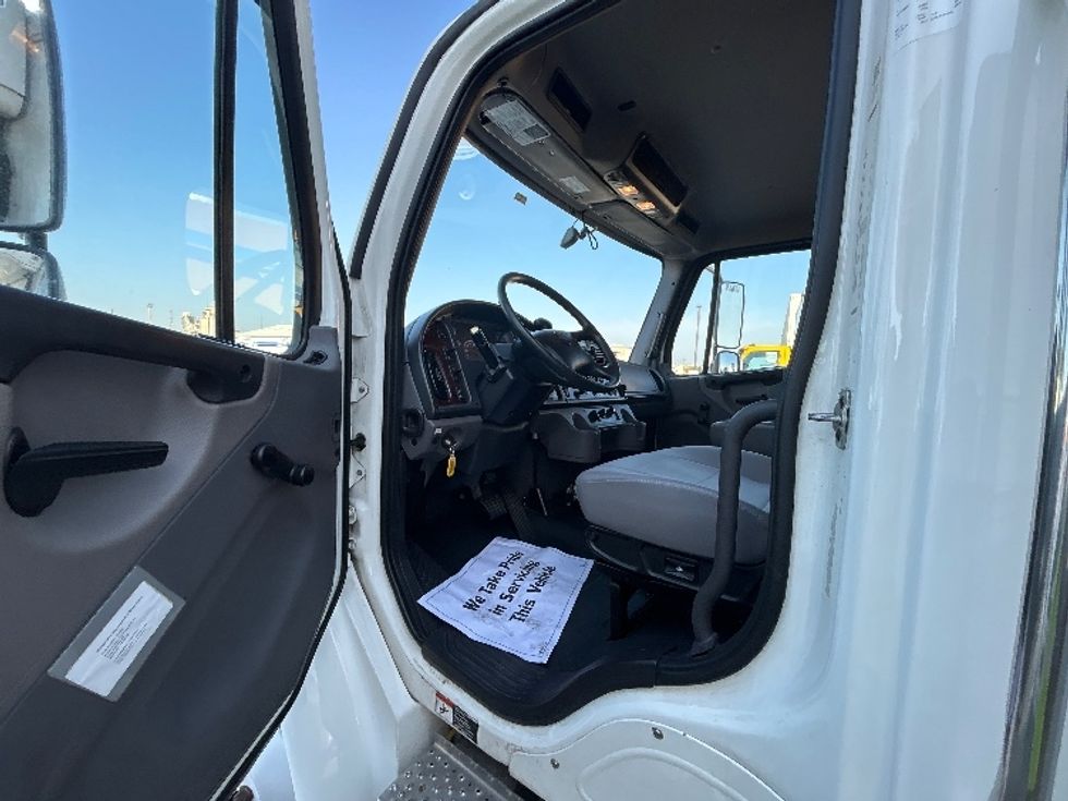 Medium Duty Box Truck-Light and Medium Duty Trucks-Freightliner-2022-M2-Memphis-TN-234,423\n\t\tmiles-$ 49,500 - Image 16