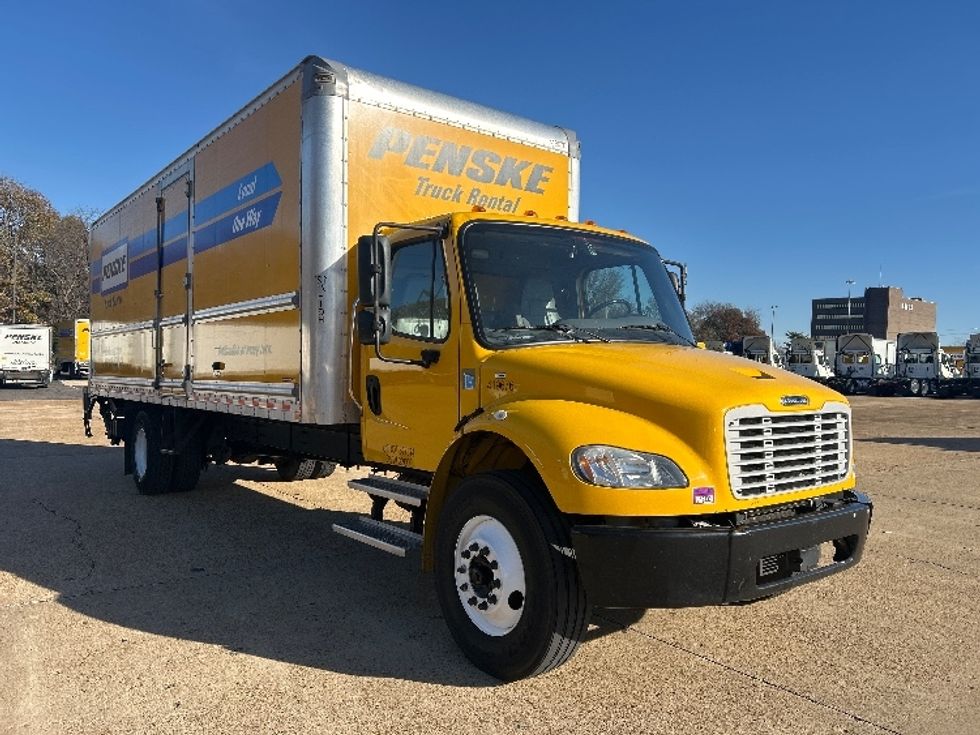 Medium Duty Box Truck-Light and Medium Duty Trucks-Freightliner-2022-M2-Memphis-TN-259,102\n\t\tmiles-$ 39,750 - Image 1