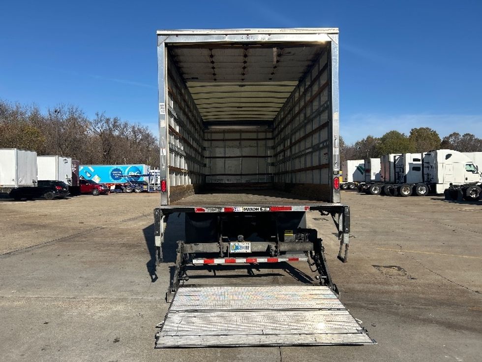 Medium Duty Box Truck-Light and Medium Duty Trucks-Freightliner-2022-M2-Memphis-TN-259,102\n\t\tmiles-$ 39,750 - Image 9