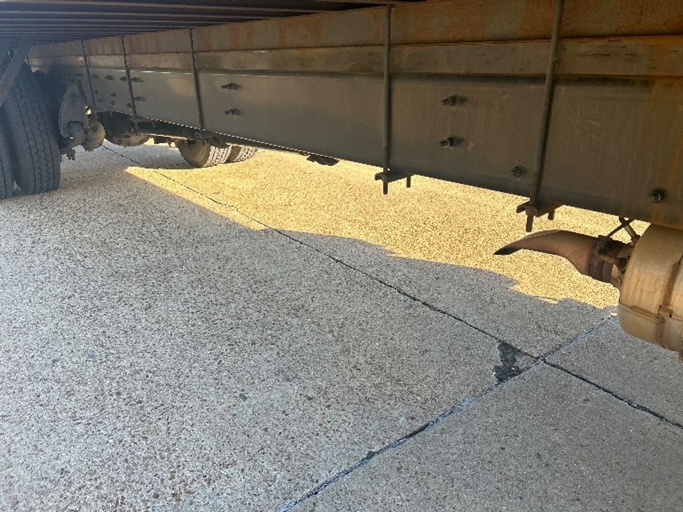 Medium Duty Box Truck-Light and Medium Duty Trucks-Freightliner-2022-M2-Memphis-TN-271,540\n\t\tmiles-$ 33,000 - Image 14
