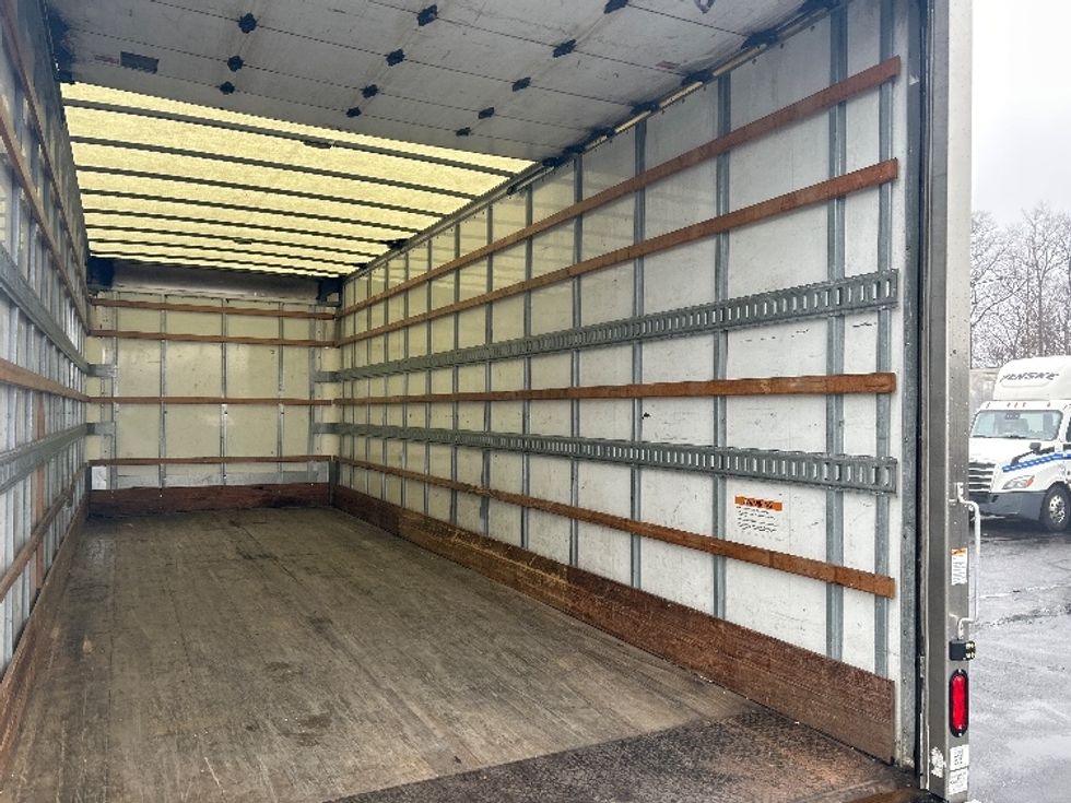 Medium Duty Box Truck-Light and Medium Duty Trucks-Freightliner-2022-M2-Middlefield-OH-104,397\n\t\tmiles-$ 74,250 - Image 12