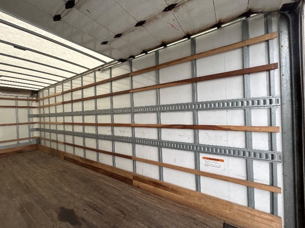 Medium Duty Box Truck-Light and Medium Duty Trucks-Freightliner-2022-M2-Middlefield-OH-107,109\n\t\tmiles-$ 74,750 - Image 12