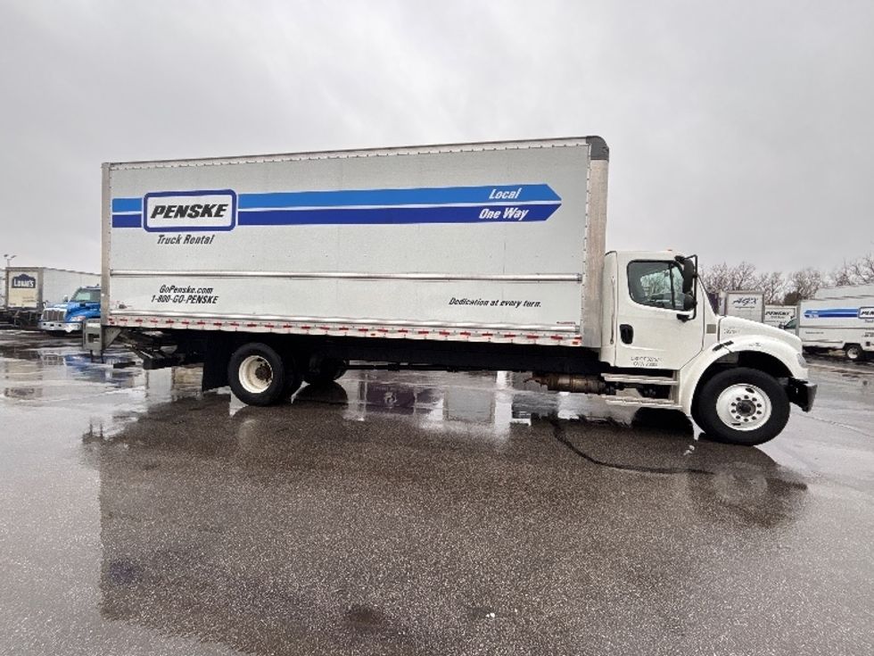 Medium Duty Box Truck-Light and Medium Duty Trucks-Freightliner-2022-M2-Middlefield-OH-107,109\n\t\tmiles-$ 74,750 - Image 15