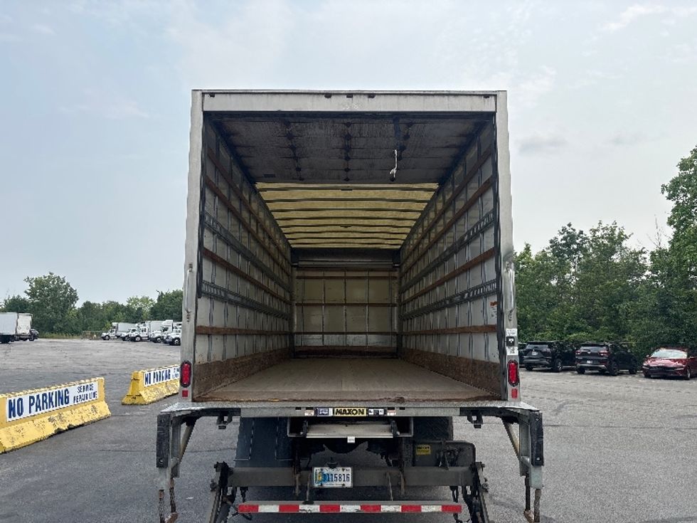 Medium Duty Box Truck-Light and Medium Duty Trucks-Freightliner-2022-M2-Middlefield-OH-181,420\n\t\tmiles-$ 60,500 - Image 8