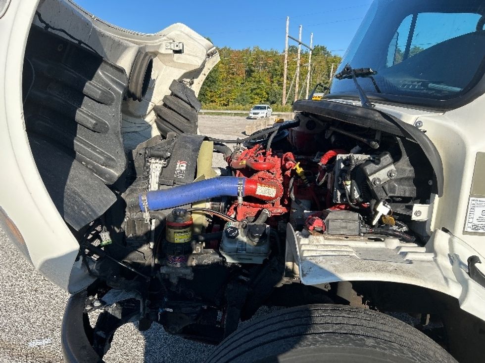 Medium Duty Box Truck-Light and Medium Duty Trucks-Freightliner-2022-M2-Middlefield-OH-213,641\n\t\tmiles-$ 54,250 - Image 24