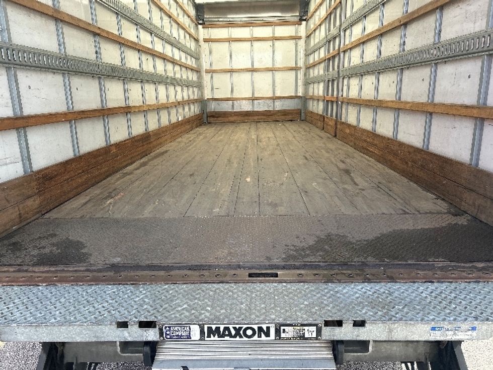 Medium Duty Box Truck-Light and Medium Duty Trucks-Freightliner-2022-M2-Middlefield-OH-241,057\n\t\tmiles-$ 49,250 - Image 10