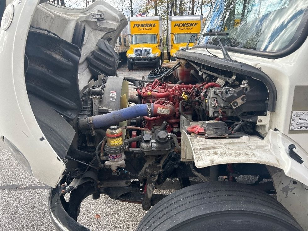 Medium Duty Box Truck-Light and Medium Duty Trucks-Freightliner-2022-M2-Middlefield-OH-241,057\n\t\tmiles-$ 49,250 - Image 24