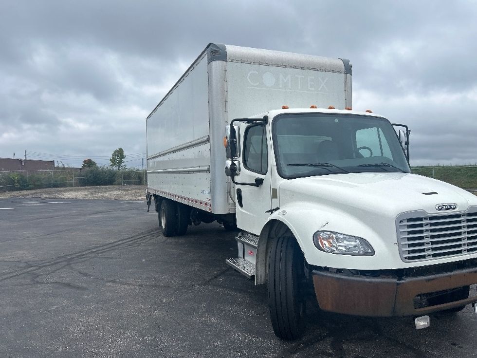 Medium Duty Box Truck-Light and Medium Duty Trucks-Freightliner-2022-M2-Middlefield-OH-272,733\n\t\tmiles-$ 48,500 - Image 1