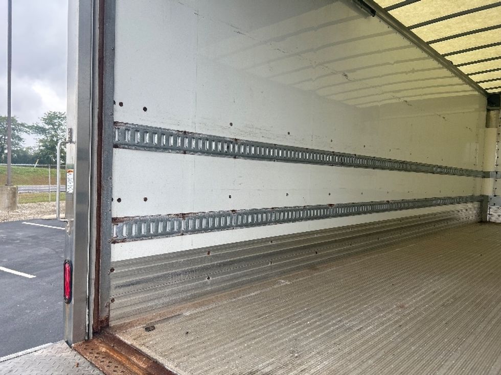 Medium Duty Box Truck-Light and Medium Duty Trucks-Freightliner-2022-M2-Middlefield-OH-272,733\n\t\tmiles-$ 48,500 - Image 11