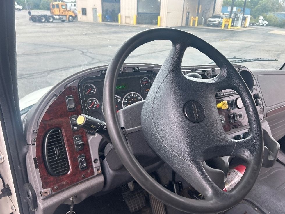 Medium Duty Box Truck-Light and Medium Duty Trucks-Freightliner-2022-M2-Middlefield-OH-272,733\n\t\tmiles-$ 48,500 - Image 16