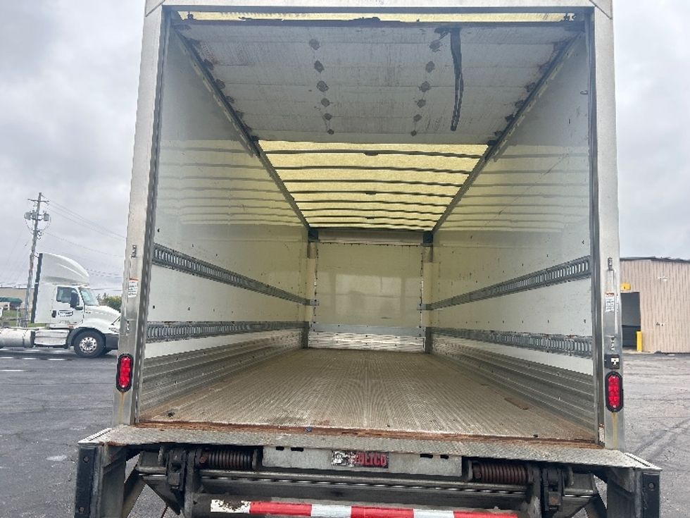 Medium Duty Box Truck-Light and Medium Duty Trucks-Freightliner-2022-M2-Middlefield-OH-272,733\n\t\tmiles-$ 48,500 - Image 8