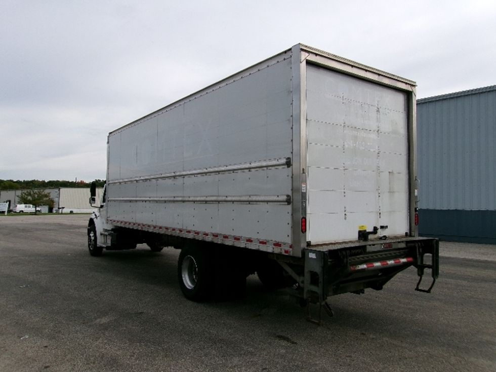 Medium Duty Box Truck-Light and Medium Duty Trucks-Freightliner-2022-M2-Middlefield-OH-273,093\n\t\tmiles-$ 48,250 - Image 6