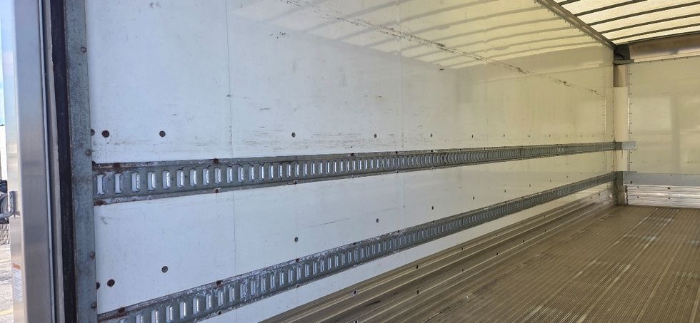 Medium Duty Box Truck-Light and Medium Duty Trucks-Freightliner-2022-M2-Middlefield-OH-296,696\n\t\tmiles-$ 47,000 - Image 11