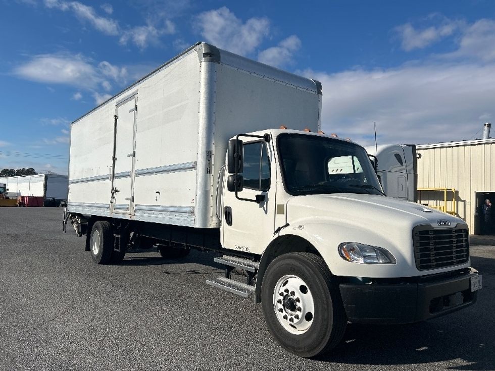 Medium Duty Box Truck-Light and Medium Duty Trucks-Freightliner-2022-M2-Milford-DE-92,613\n\t\tmiles-$ 73,250 - Image 1