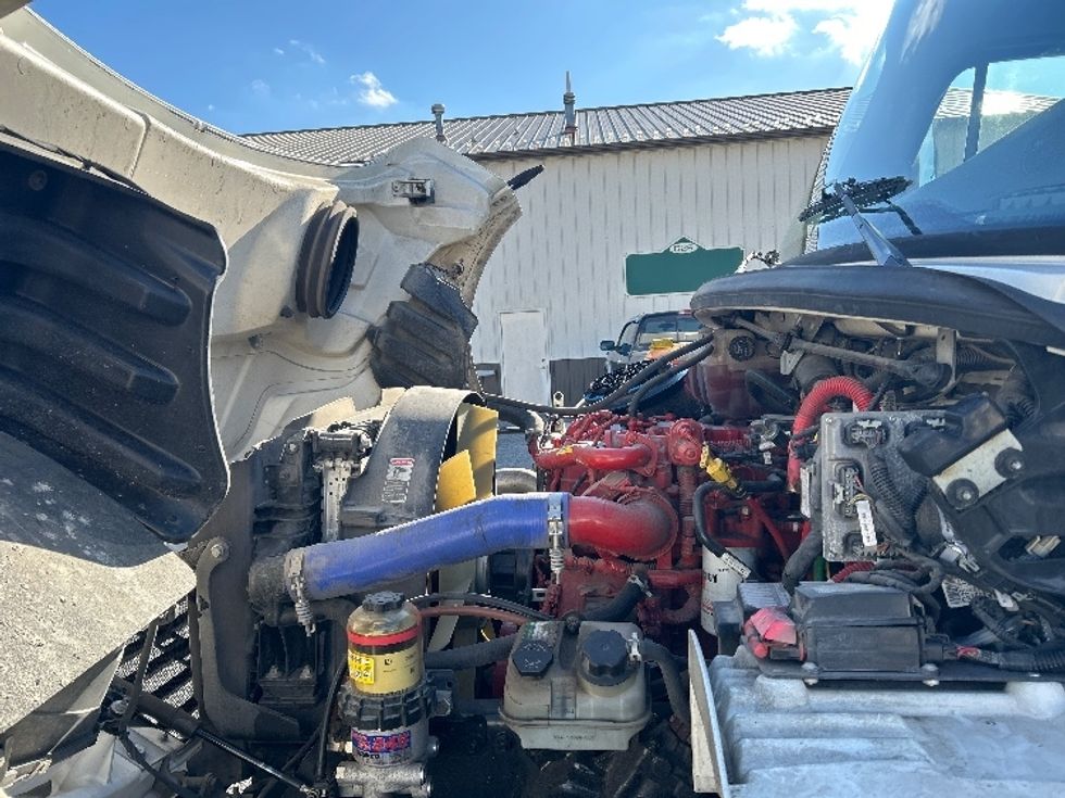 Medium Duty Box Truck-Light and Medium Duty Trucks-Freightliner-2022-M2-Milford-DE-92,613\n\t\tmiles-$ 73,250 - Image 23