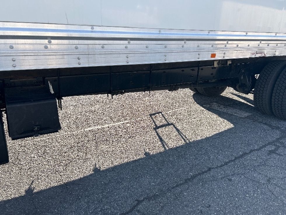 Medium Duty Box Truck-Light and Medium Duty Trucks-Freightliner-2022-M2-Milford-DE-92,613\n\t\tmiles-$ 73,250 - Image 5