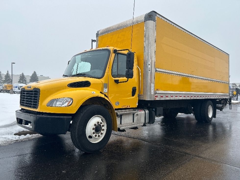 Medium Duty Box Truck-Light and Medium Duty Trucks-Freightliner-2022-M2-Milwaukee-WI-102,070\n\t\tmiles-$ 74,750 - Image 1