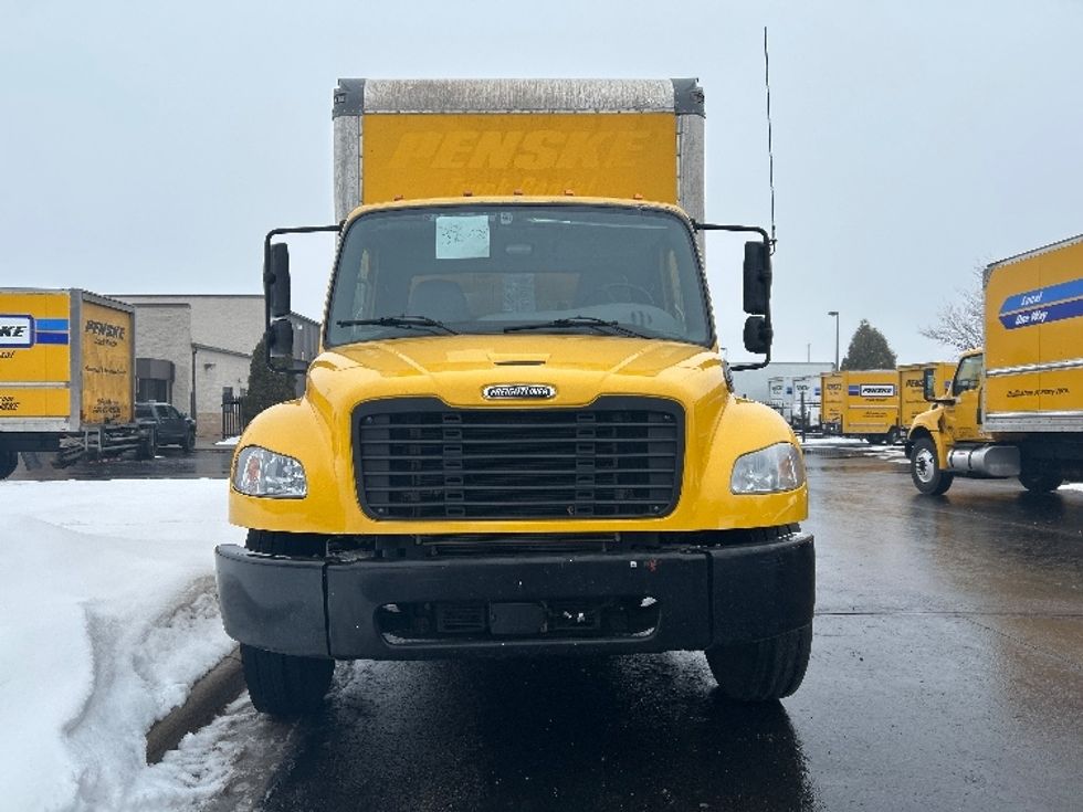 Medium Duty Box Truck-Light and Medium Duty Trucks-Freightliner-2022-M2-Milwaukee-WI-102,070\n\t\tmiles-$ 74,750 - Image 2