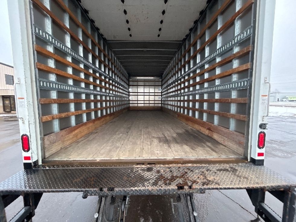 Medium Duty Box Truck-Light and Medium Duty Trucks-Freightliner-2022-M2-Milwaukee-WI-104,600\n\t\tmiles-$ 75,250 - Image 10