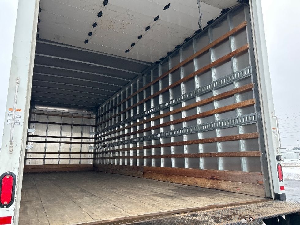 Medium Duty Box Truck-Light and Medium Duty Trucks-Freightliner-2022-M2-Milwaukee-WI-104,600\n\t\tmiles-$ 75,250 - Image 12