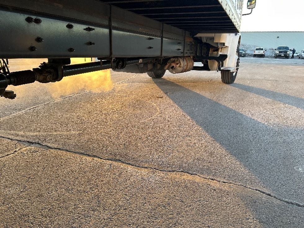 Medium Duty Box Truck-Light and Medium Duty Trucks-Freightliner-2022-M2-Milwaukee-WI-104,600\n\t\tmiles-$ 75,250 - Image 14