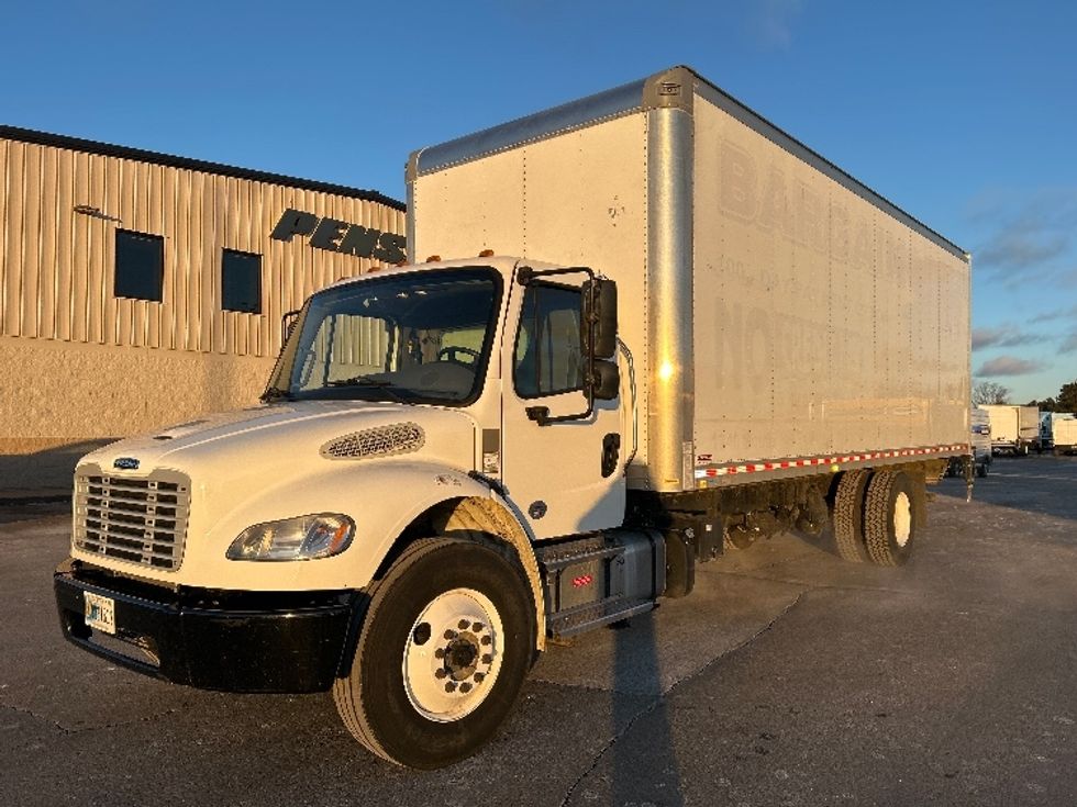 Medium Duty Box Truck-Light and Medium Duty Trucks-Freightliner-2022-M2-Milwaukee-WI-104,600\n\t\tmiles-$ 75,250 - Image 3