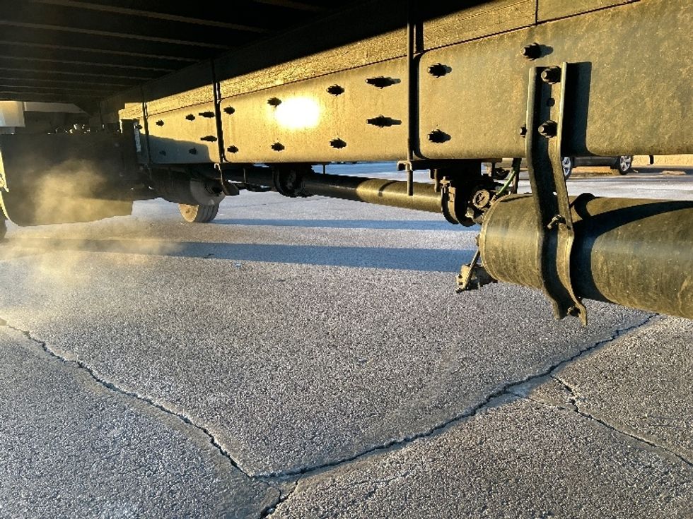 Medium Duty Box Truck-Light and Medium Duty Trucks-Freightliner-2022-M2-Milwaukee-WI-104,600\n\t\tmiles-$ 75,250 - Image 5