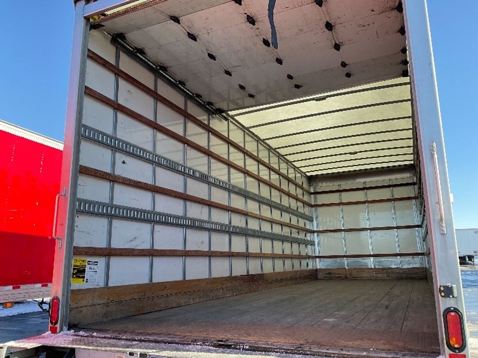 Medium Duty Box Truck-Light and Medium Duty Trucks-Freightliner-2022-M2-Milwaukee-WI-117,985\n\t\tmiles-$ 73,000 - Image 11