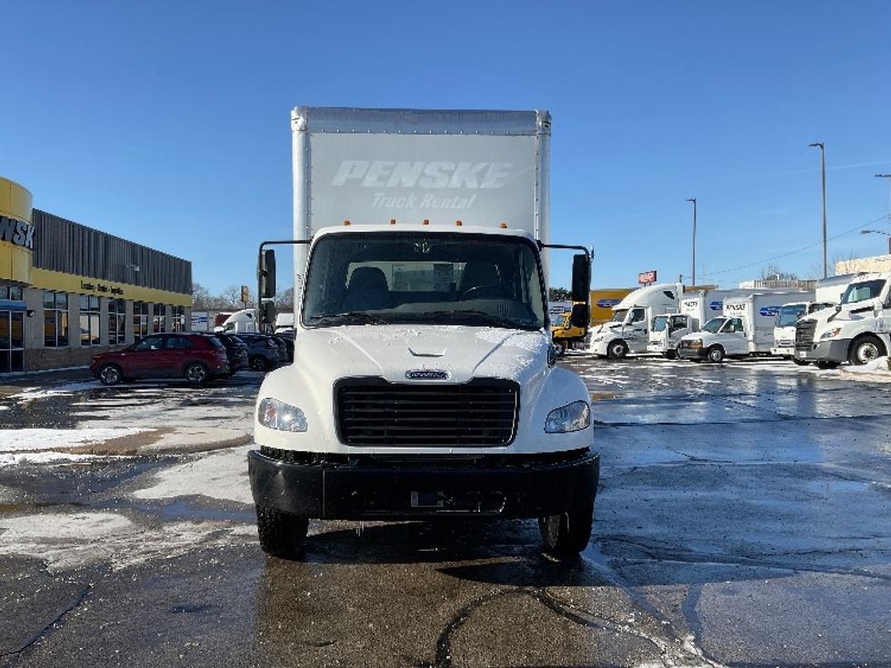 Medium Duty Box Truck-Light and Medium Duty Trucks-Freightliner-2022-M2-Milwaukee-WI-117,985\n\t\tmiles-$ 73,000 - Image 2