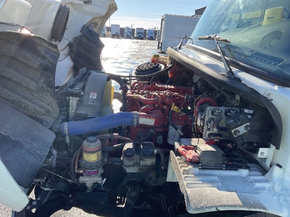 Medium Duty Box Truck-Light and Medium Duty Trucks-Freightliner-2022-M2-Milwaukee-WI-117,985\n\t\tmiles-$ 73,000 - Image 24