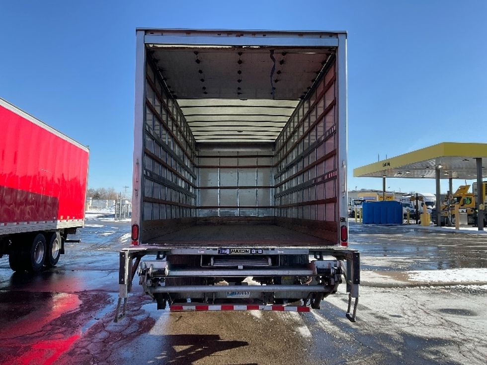 Medium Duty Box Truck-Light and Medium Duty Trucks-Freightliner-2022-M2-Milwaukee-WI-117,985\n\t\tmiles-$ 73,000 - Image 8