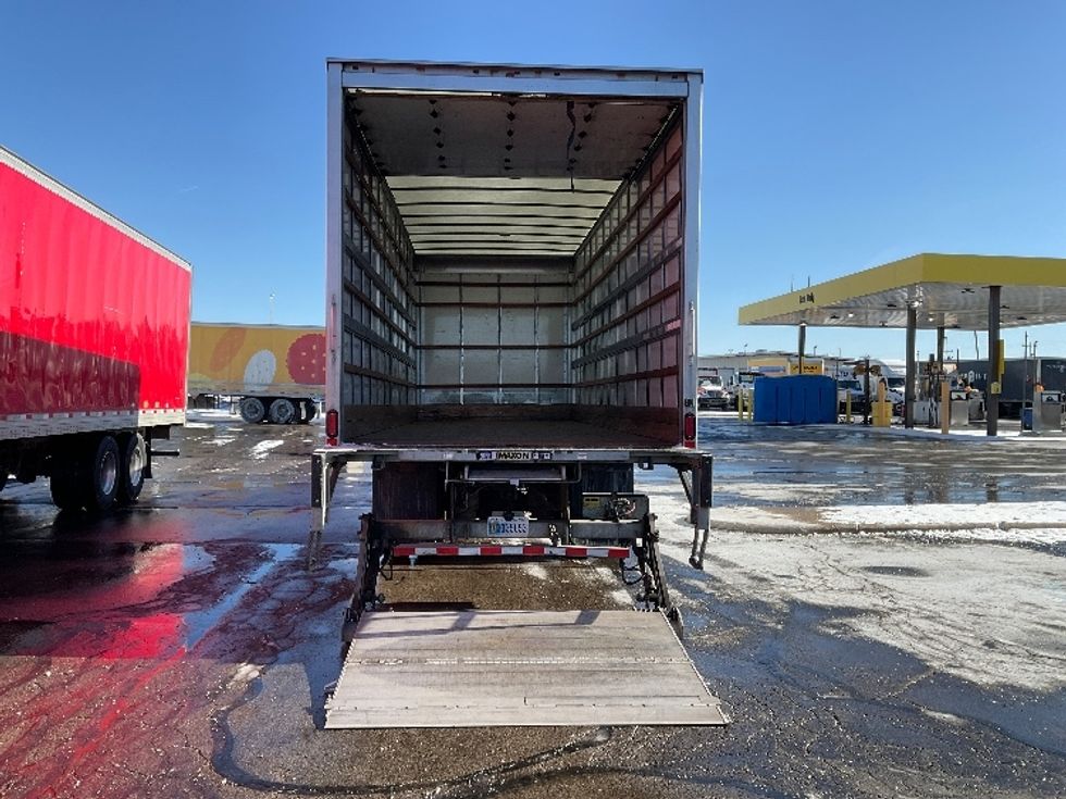 Medium Duty Box Truck-Light and Medium Duty Trucks-Freightliner-2022-M2-Milwaukee-WI-117,985\n\t\tmiles-$ 73,000 - Image 9