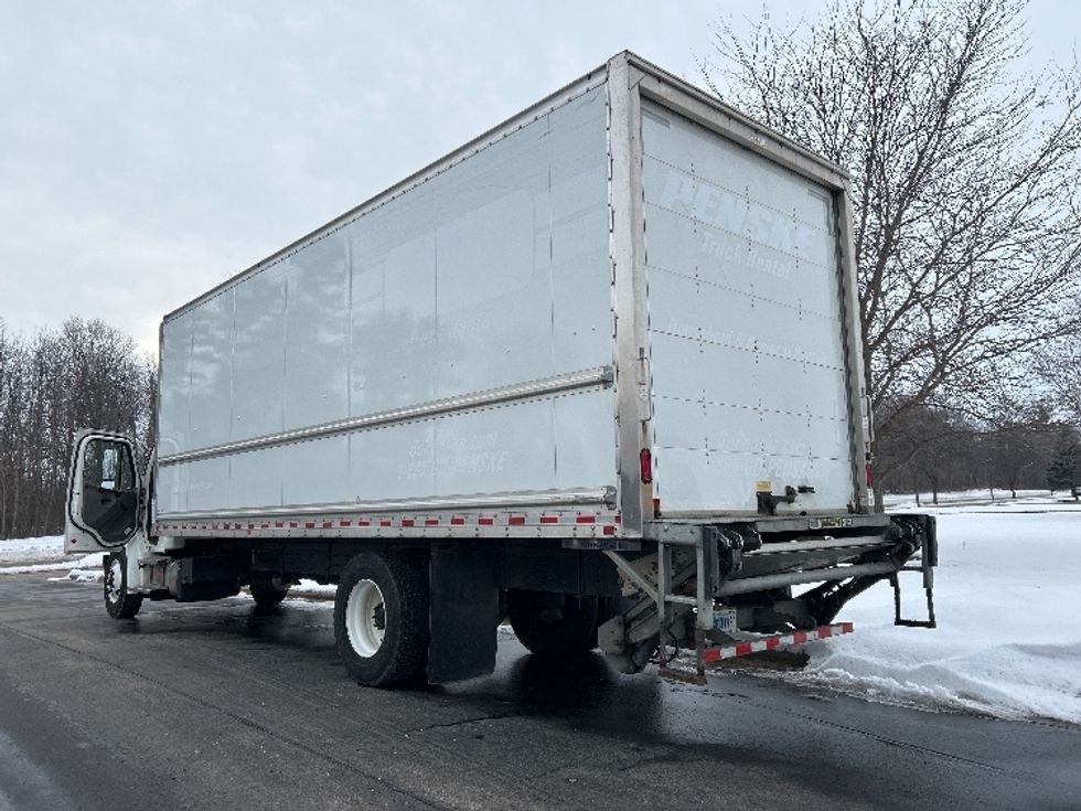 Medium Duty Box Truck-Light and Medium Duty Trucks-Freightliner-2022-M2-Milwaukee-WI-128,314\n\t\tmiles-$ 71,250 - Image 6