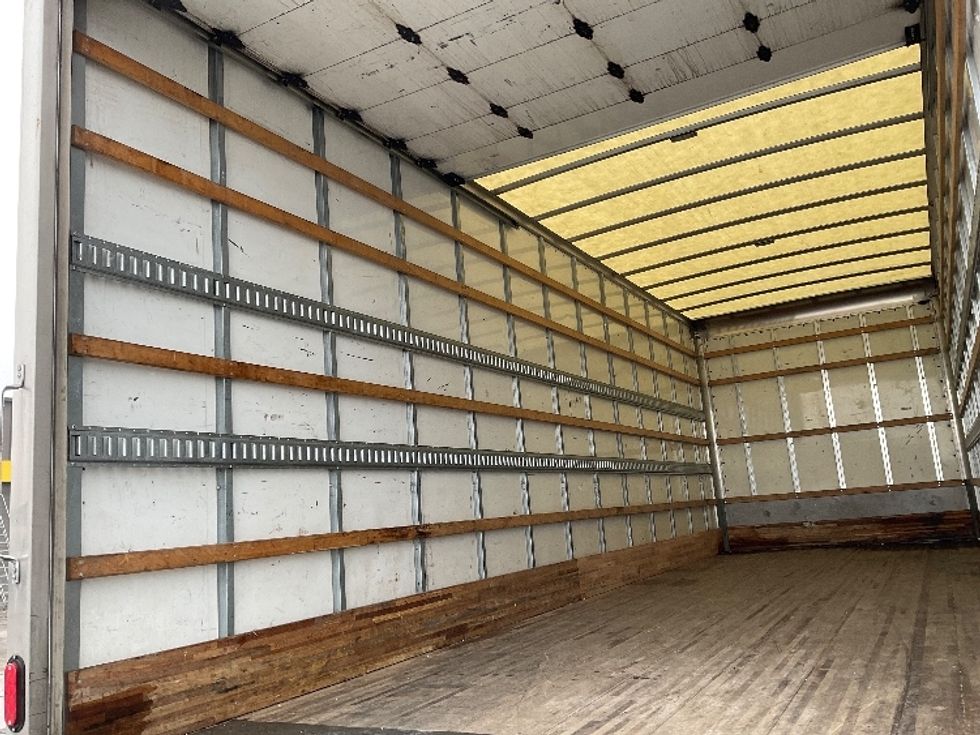 Medium Duty Box Truck-Light and Medium Duty Trucks-Freightliner-2022-M2-Milwaukee-WI-138,278\n\t\tmiles-$ 69,500 - Image 11