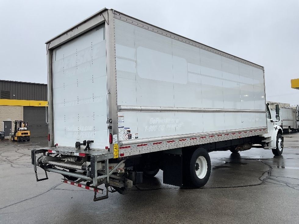 Medium Duty Box Truck-Light and Medium Duty Trucks-Freightliner-2022-M2-Milwaukee-WI-138,278\n\t\tmiles-$ 69,500 - Image 13