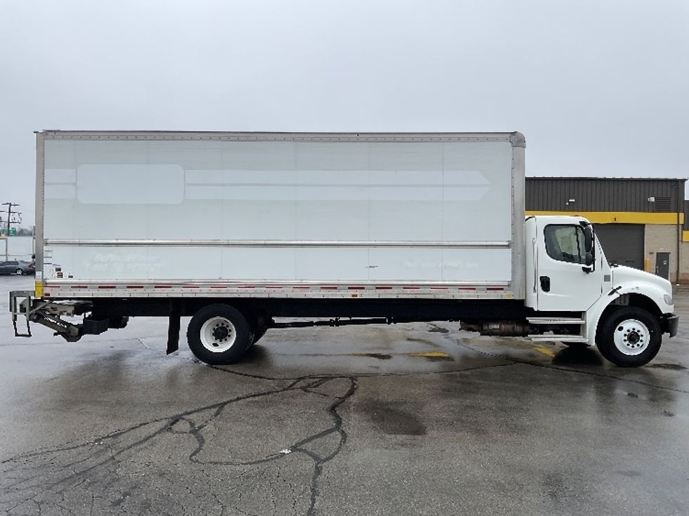 Medium Duty Box Truck-Light and Medium Duty Trucks-Freightliner-2022-M2-Milwaukee-WI-138,278\n\t\tmiles-$ 69,500 - Image 15