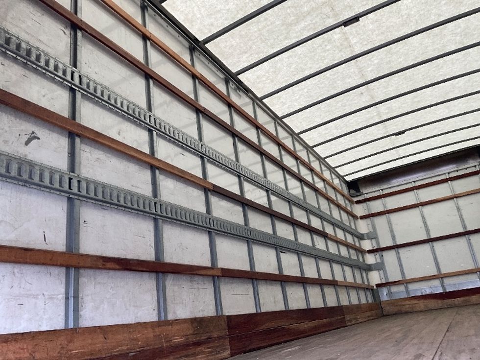 Medium Duty Box Truck-Light and Medium Duty Trucks-Freightliner-2022-M2-Milwaukee-WI-139,959\n\t\tmiles-$ 69,250 - Image 11