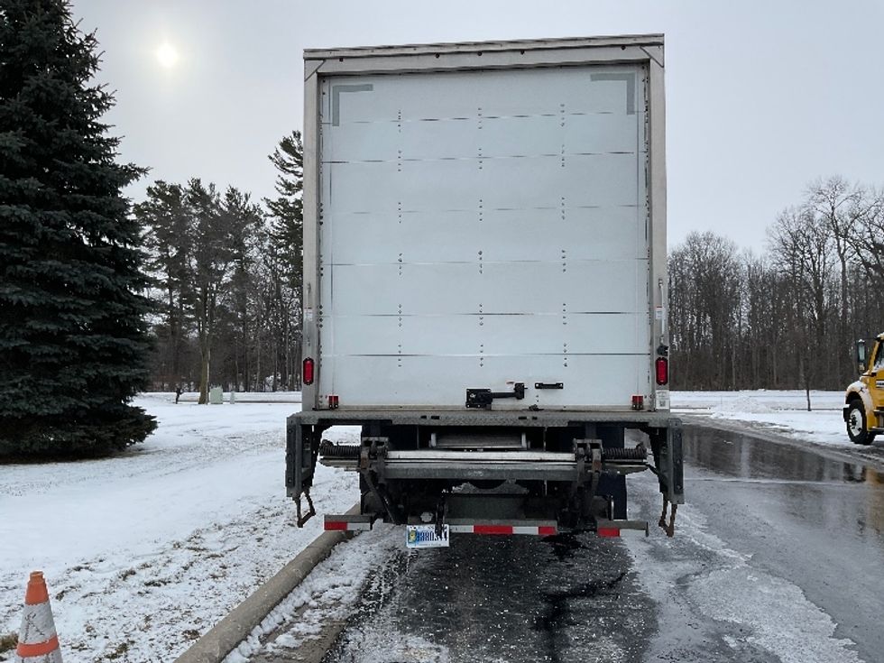 Medium Duty Box Truck-Light and Medium Duty Trucks-Freightliner-2022-M2-Milwaukee-WI-139,959\n\t\tmiles-$ 69,250 - Image 7