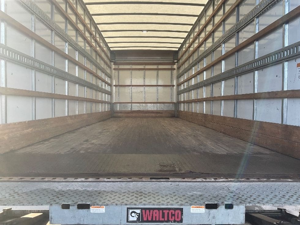 Medium Duty Box Truck-Light and Medium Duty Trucks-Freightliner-2022-M2-Milwaukee-WI-93,400\n\t\tmiles-$ 75,750 - Image 10