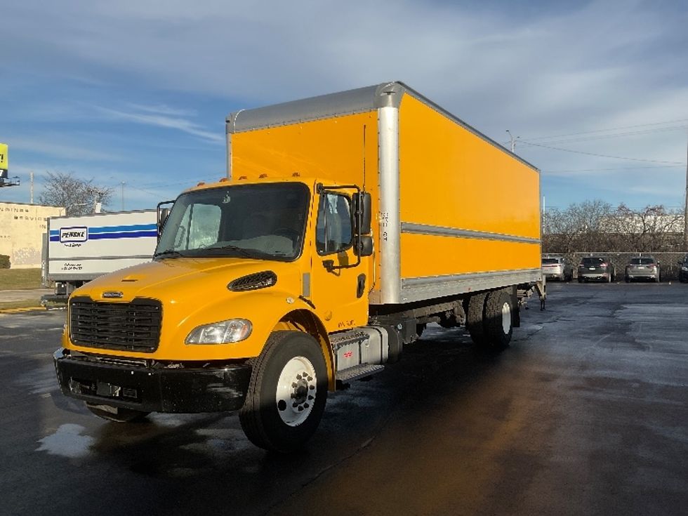 Medium Duty Box Truck-Light and Medium Duty Trucks-Freightliner-2022-M2-Milwaukee-WI-93,400\n\t\tmiles-$ 75,750 - Image 3