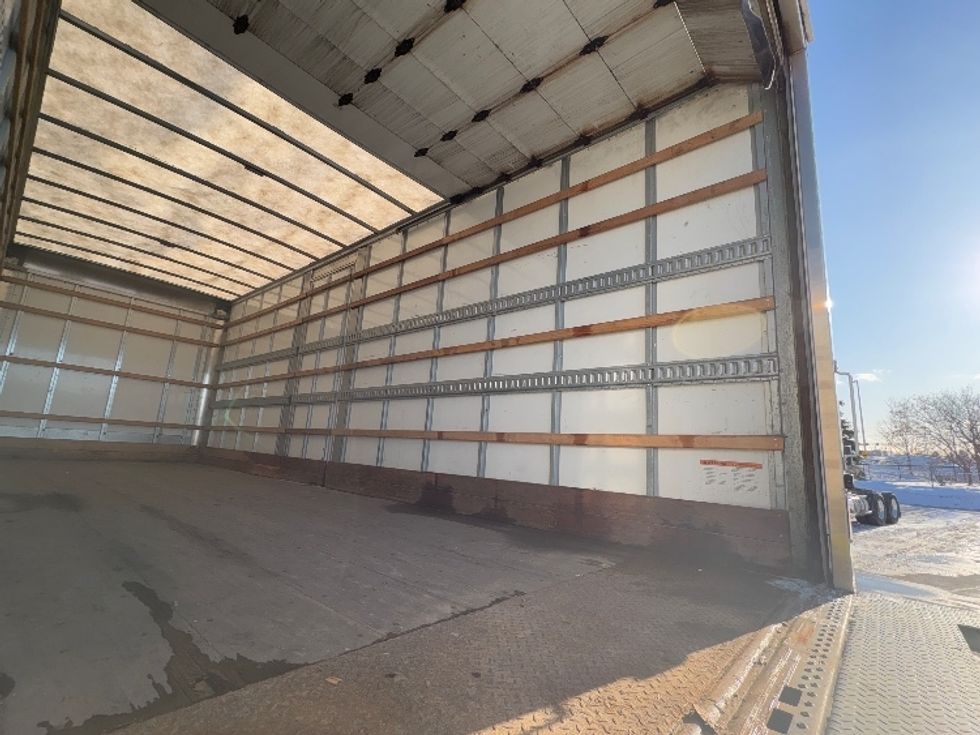 Medium Duty Box Truck-Light and Medium Duty Trucks-Freightliner-2022-M2-Mississauga-ON-276,224\n\t\tkm-$ 82,750 - Image 12