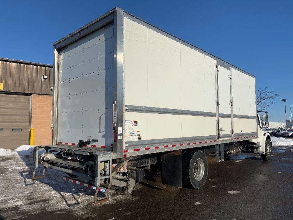 Medium Duty Box Truck-Light and Medium Duty Trucks-Freightliner-2022-M2-Mississauga-ON-276,224\n\t\tkm-$ 82,750 - Image 13