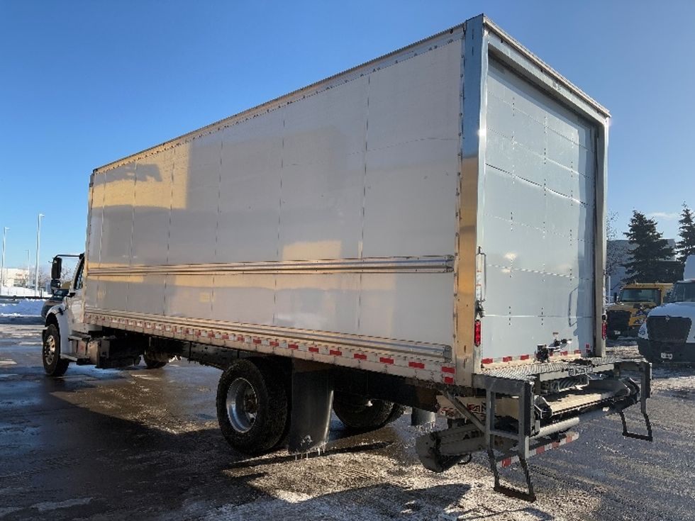 Medium Duty Box Truck-Light and Medium Duty Trucks-Freightliner-2022-M2-Mississauga-ON-276,224\n\t\tkm-$ 82,750 - Image 6