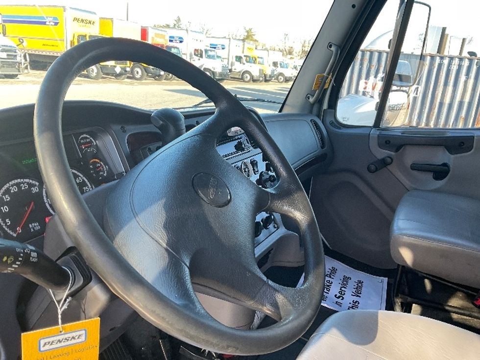 Medium Duty Box Truck-Light and Medium Duty Trucks-Freightliner-2022-M2-Moberly-MO-162,665\n\t\tmiles-$ 67,250 - Image 17