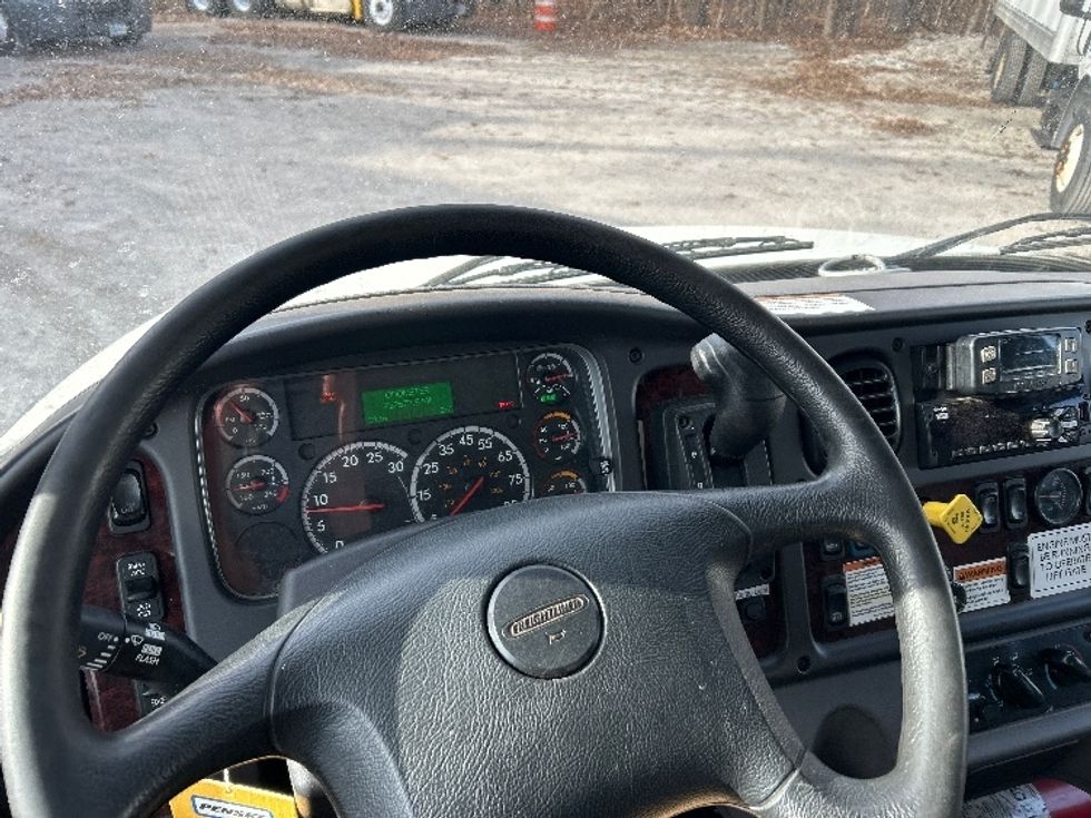 Medium Duty Box Truck-Light and Medium Duty Trucks-Freightliner-2022-M2-Moberly-MO-234,310\n\t\tmiles-$ 51,000 - Image 17