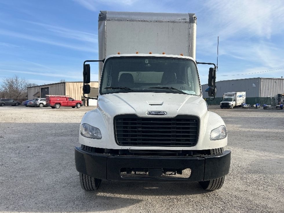 Medium Duty Box Truck-Light and Medium Duty Trucks-Freightliner-2022-M2-Moberly-MO-234,310\n\t\tmiles-$ 51,000 - Image 2