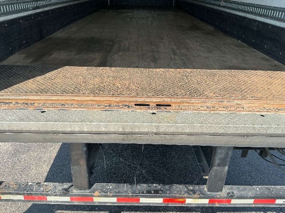 Medium Duty Box Truck-Light and Medium Duty Trucks-Freightliner-2022-M2-Moberly-MO-288,988\n\t\tmiles-$ 38,500 - Image 10