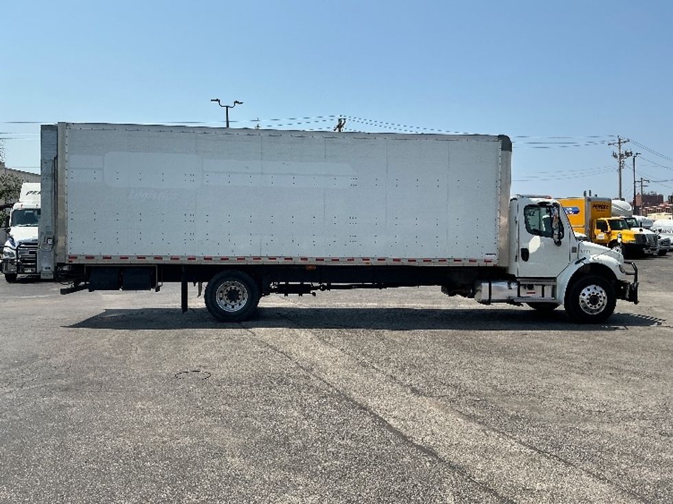 Medium Duty Box Truck-Light and Medium Duty Trucks-Freightliner-2022-M2-Moberly-MO-288,988\n\t\tmiles-$ 38,500 - Image 15