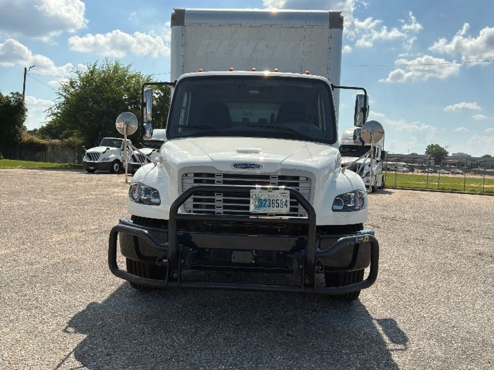 Medium Duty Box Truck-Light and Medium Duty Trucks-Freightliner-2022-M2-Montgomery-AL-111,854\n\t\tmiles-$ 66,750 - Image 2